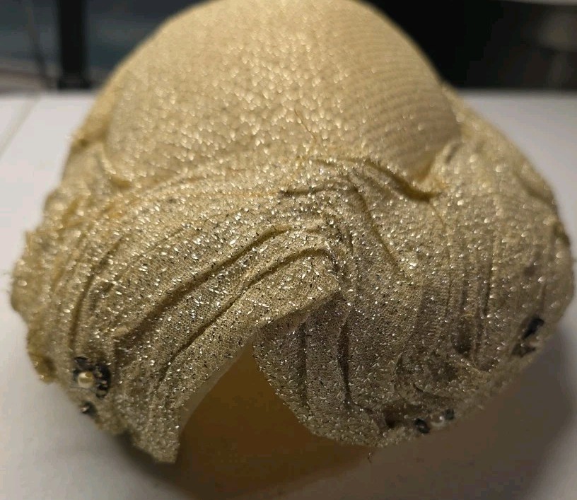 Vintage Womens Dress Hat With Charms