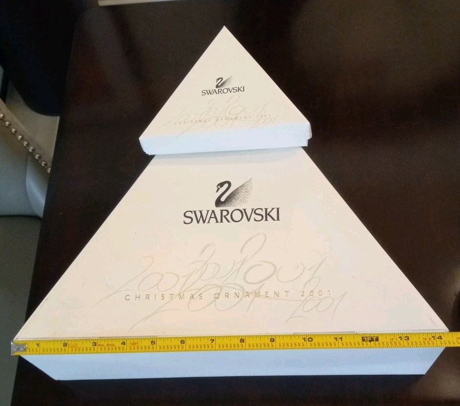 RARE Swarovski 2001 Large Snowflake Christmas Ornament w/ 14.5" Dealership Box
