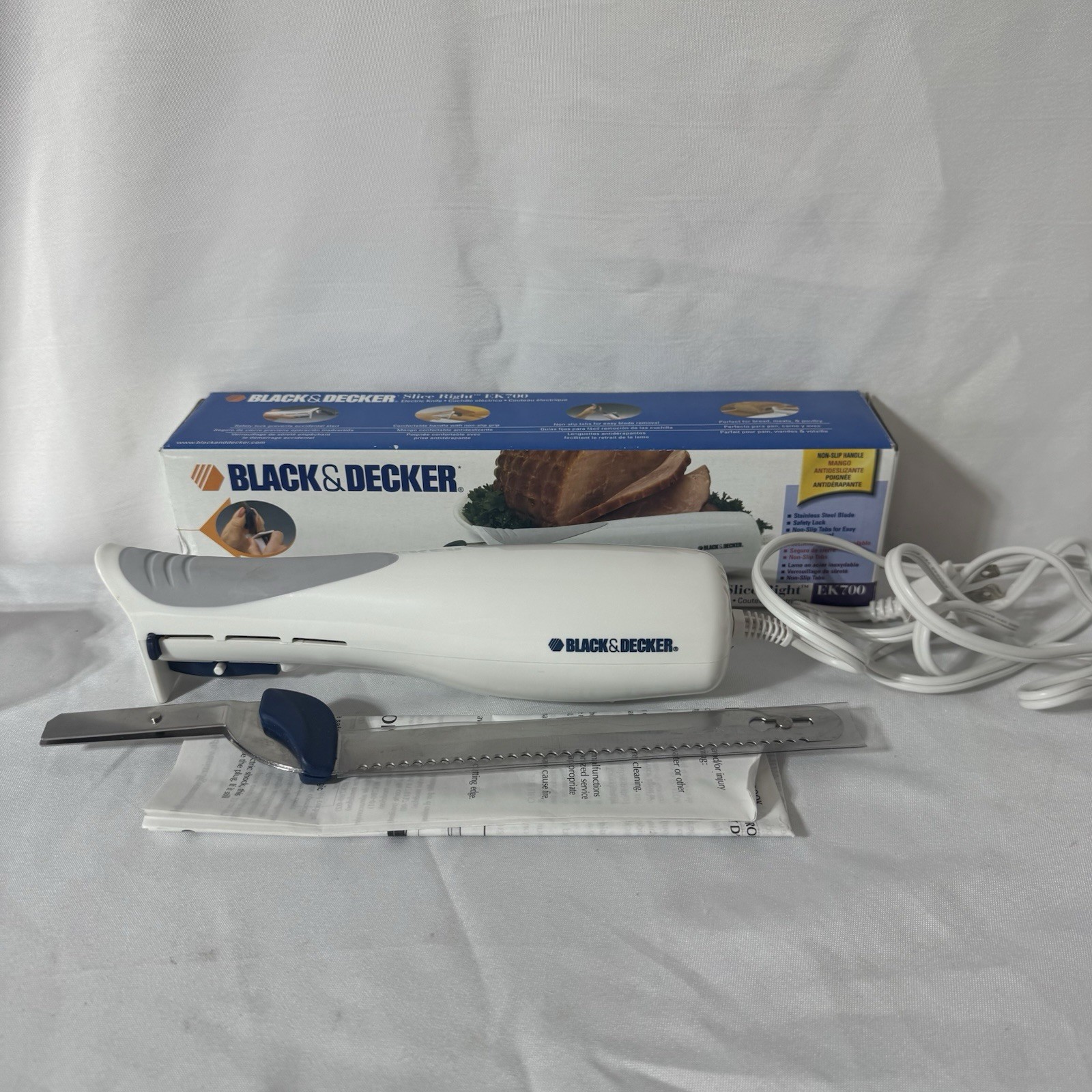 Black & Decker Electric Knife Slice Right EK700 Non Slip Grip Corded Open Box