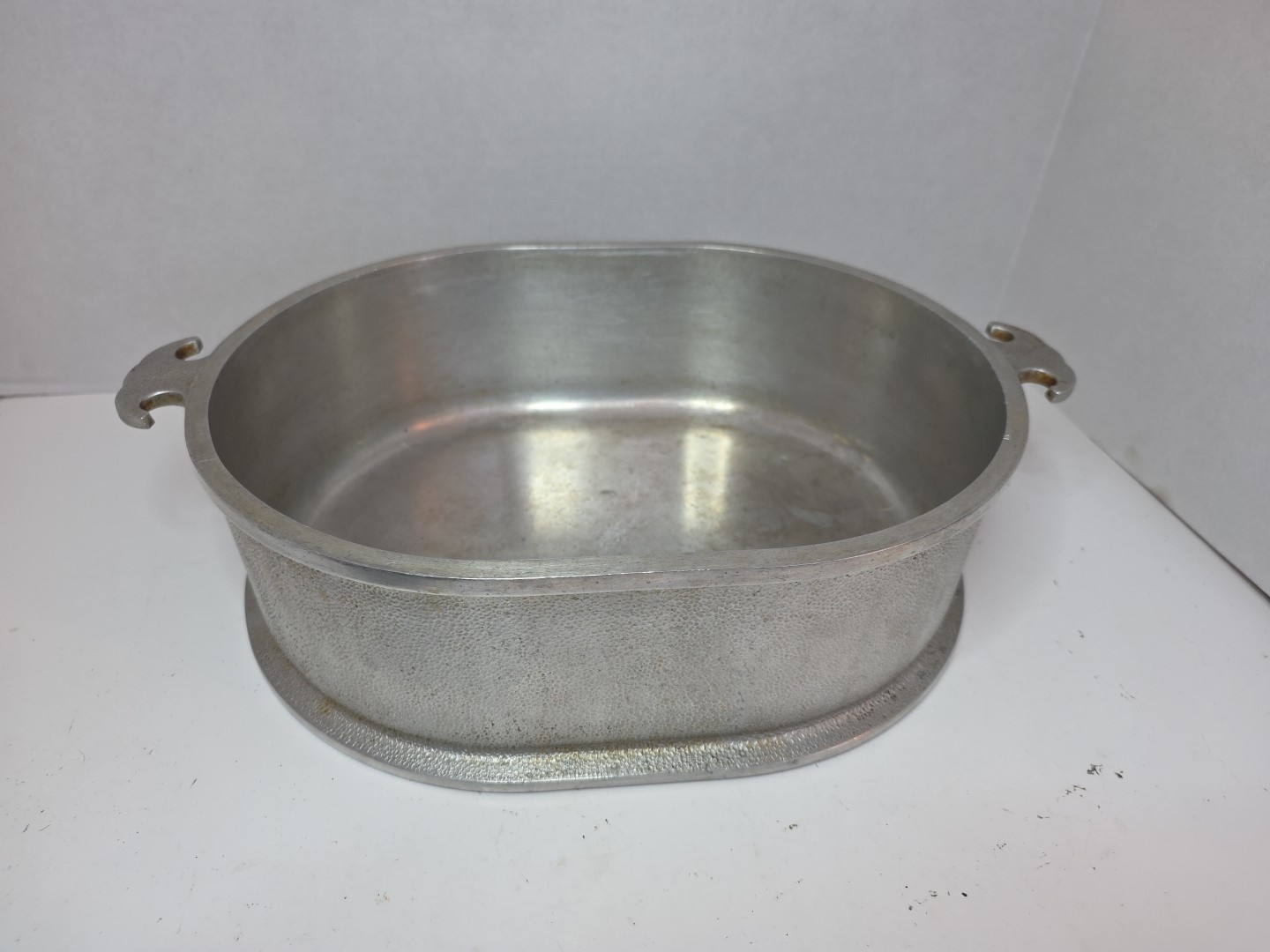 Guardian Service 13” Aluminum Oval Dutch Oven Roaster Pan - No Lid, Vintage