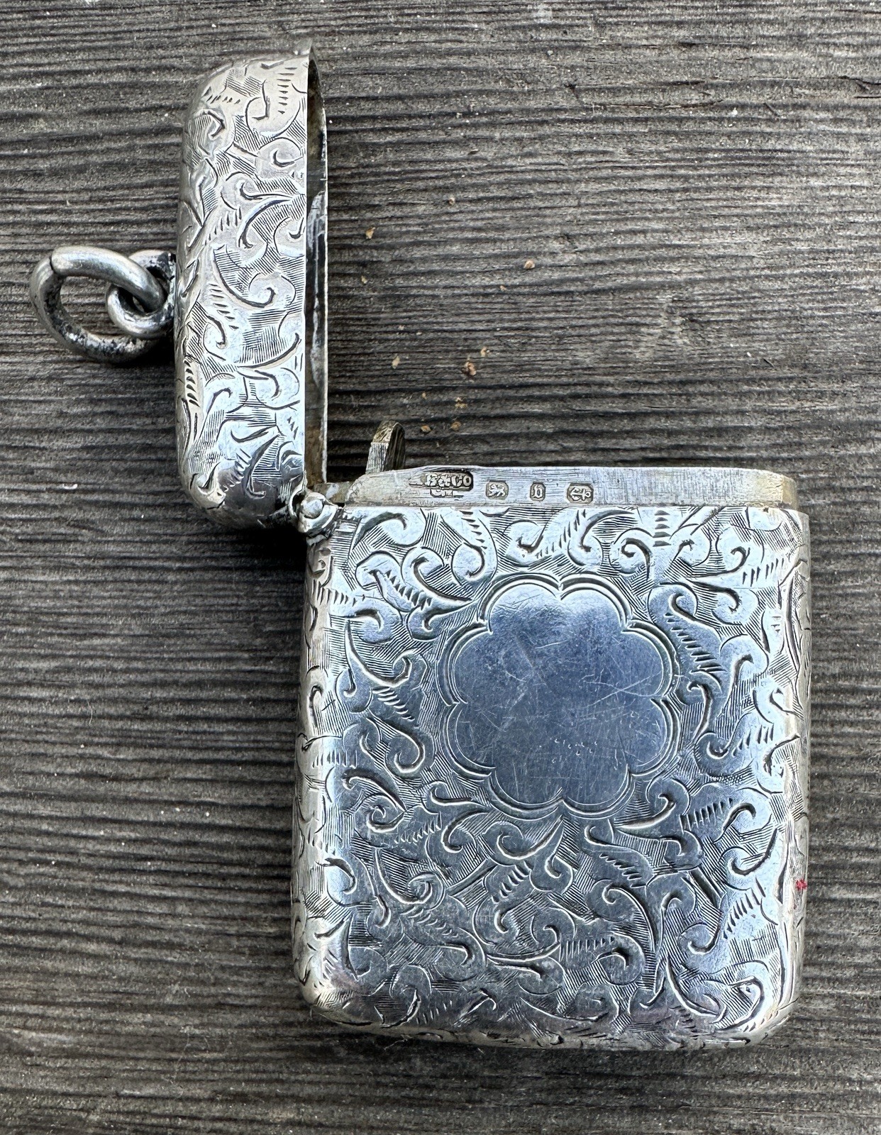 Antique Albert Baker & Co. Sterling Silver Engraved Vesta Case Match Safe