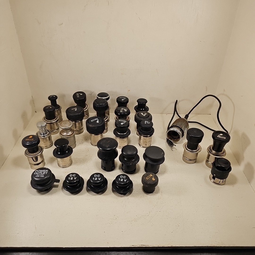 OEM LOT OF 29 NOS & USED MIXED CIGARETTE LIGHTERS & PLUGS MIXED FORD NISSAN GM