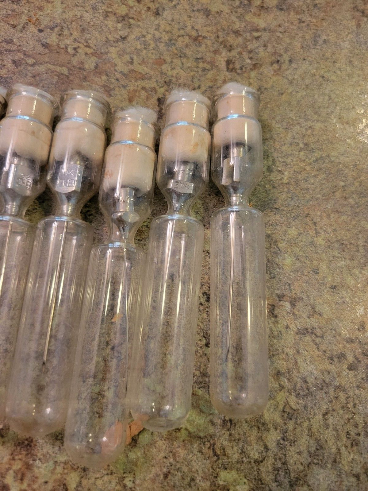 Vintage Medical Collectible B-D Yale Mostly Old School Doctor Needle Lot 11pc