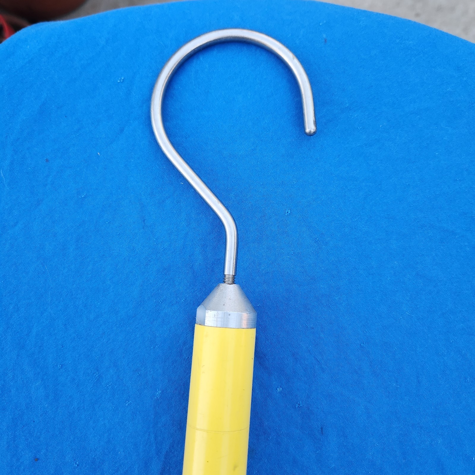 BIERER VDAH300 Transmission Distribution Line Voltage Detector 0-300 KV - used