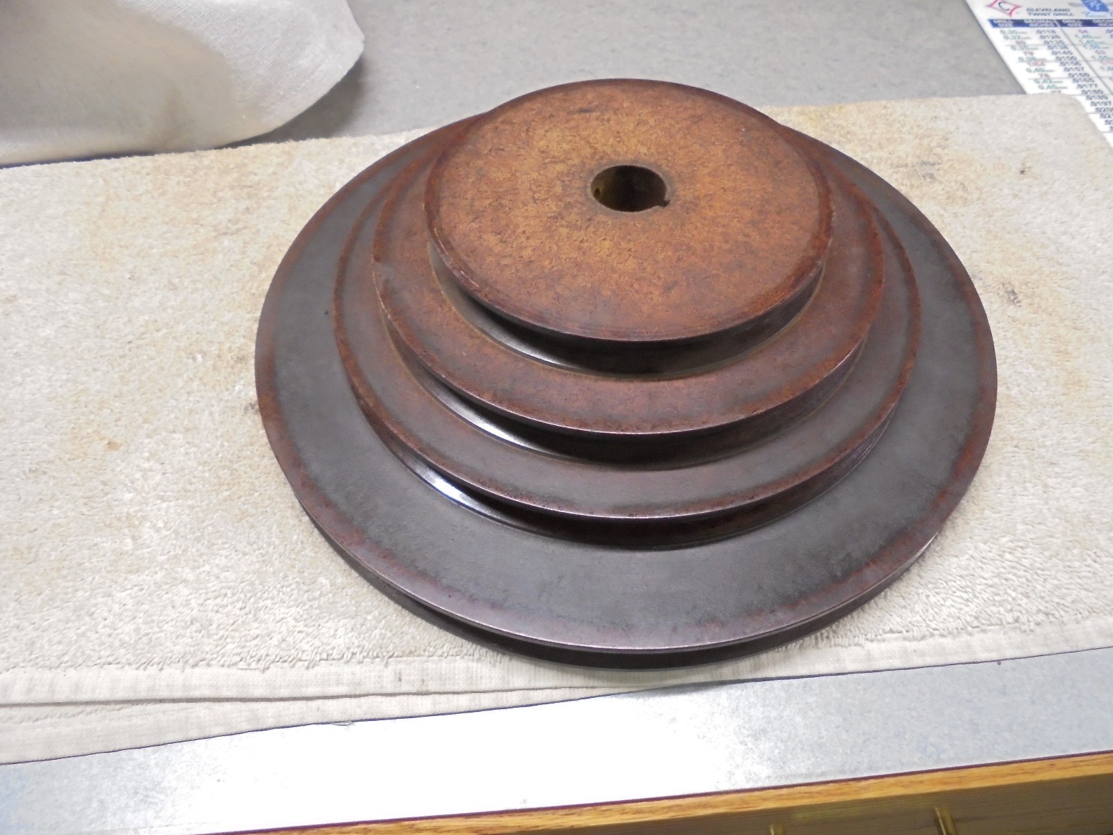 HARDINGE PHENOLIC STEP PULLEY