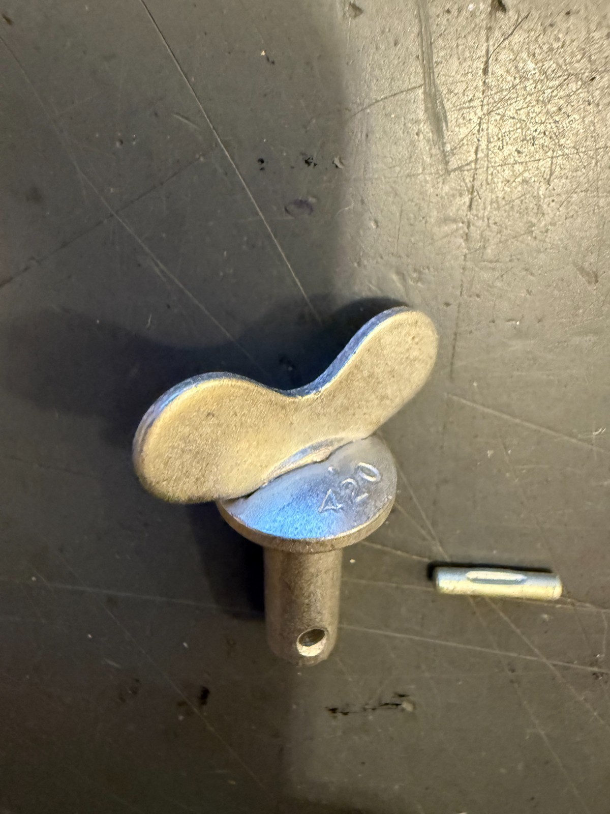 MONADNOCK Cowl Fastener Stud(Airloc 420) 3/4" NECK, 1/2" NECK TO HOLE SET OF 10.