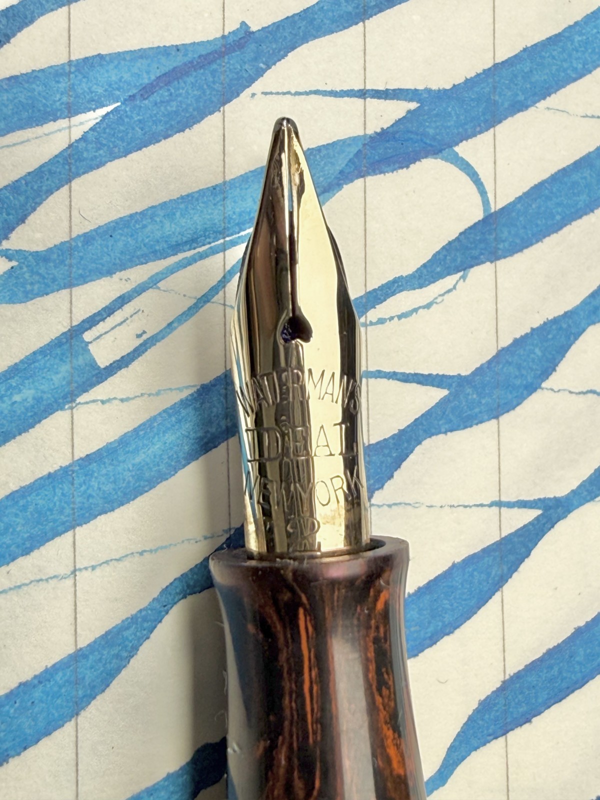 Waterman 52 Red Ripple 14K Gold nib super flex wet noodle (video)
