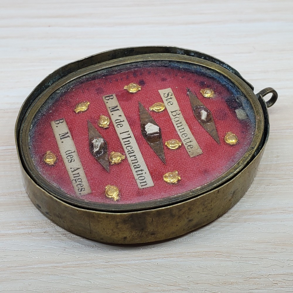 Reliquary / Relic：S. Bonnette，B. Marie of the Incarnation，B. Mary of the Angels