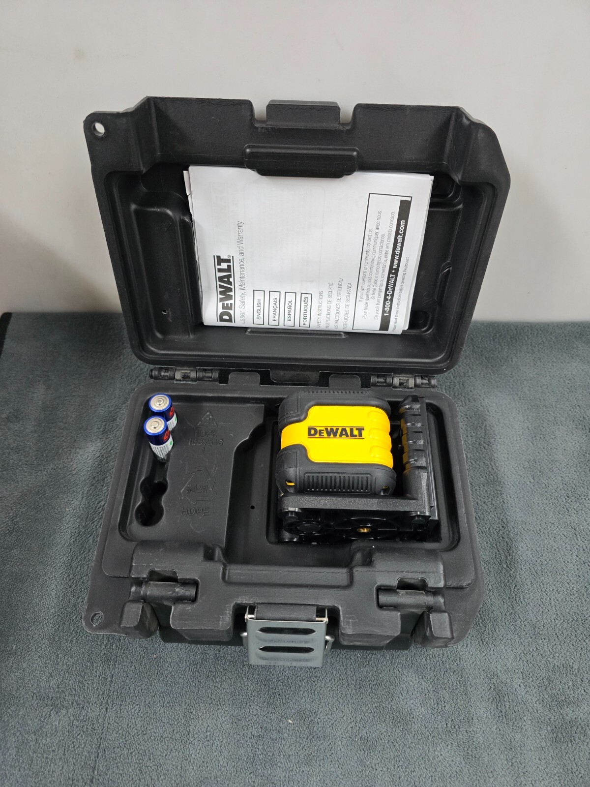 Dewalt  36 ft. Red Self-Leveling Cross Line Laser Level Batteries & Case DW08802