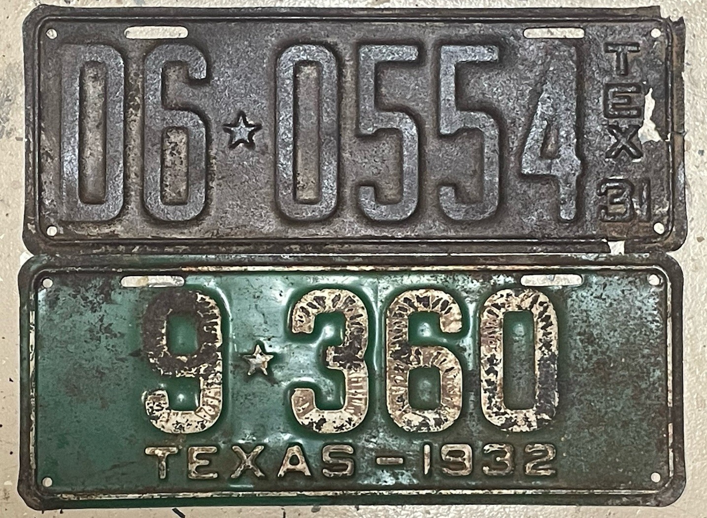 Vintage Texas License Plates 1931-1932