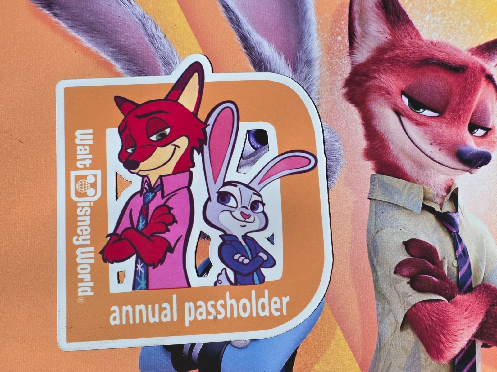 Walt Disney World ZOOTOPIA Annual Passholder Magnet ((HOME MADE))