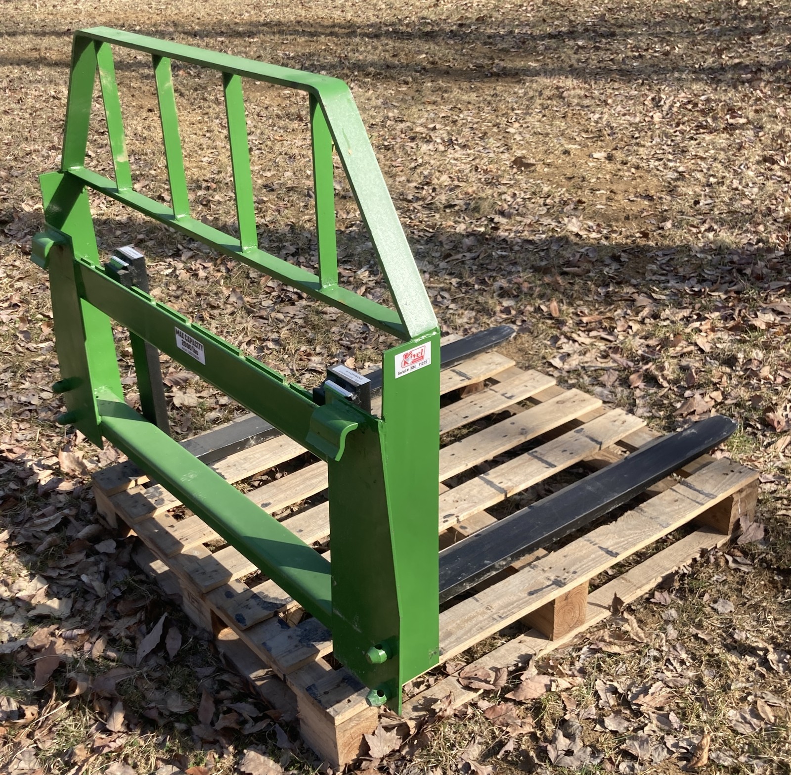 Kivel 42 In Forks-2000lb Pallet Forks for John Deere Tractors-Hook & Pin Mount