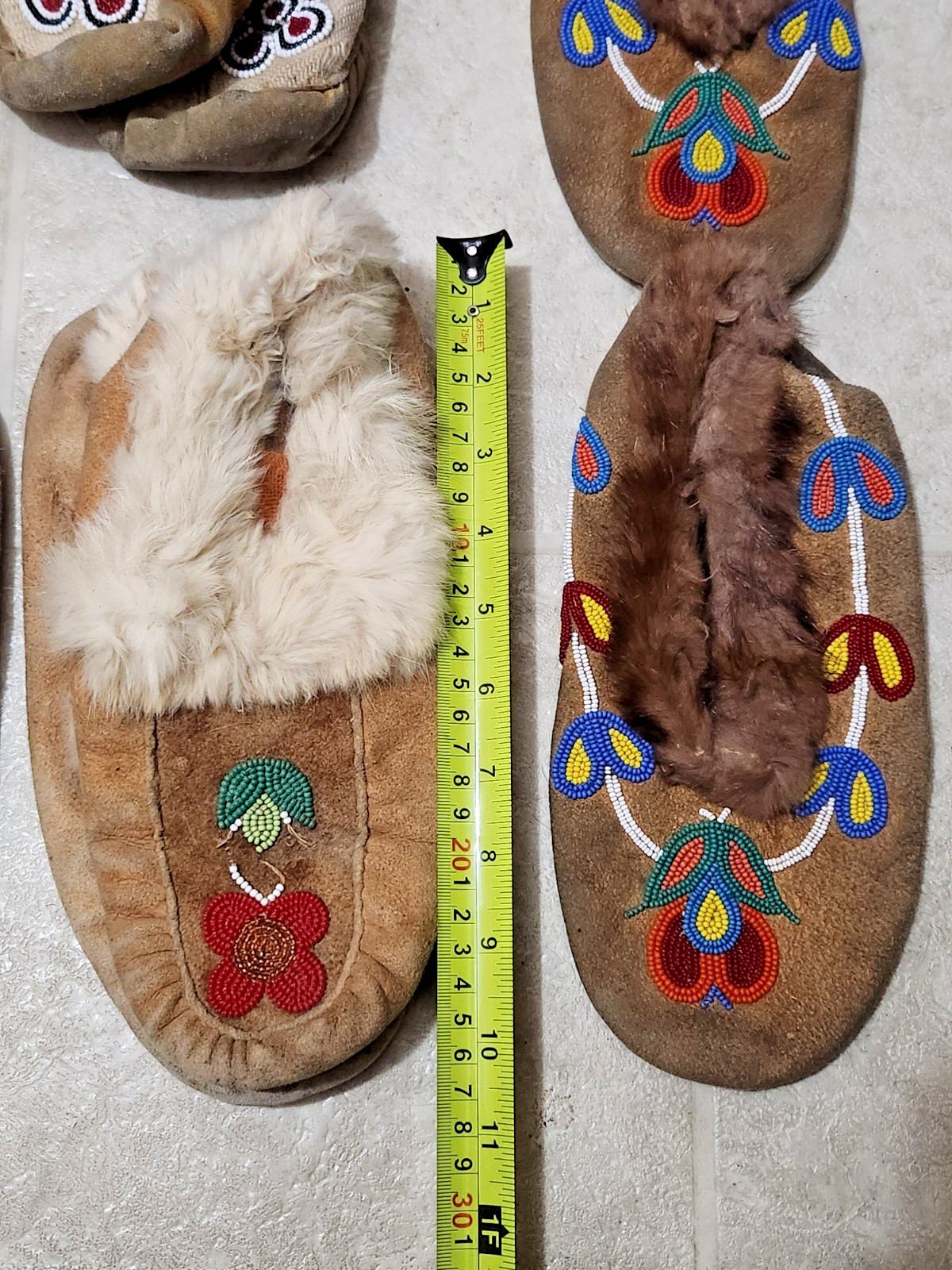 LOT OF 7 PAIRS BEAUTIFUL VINTAGE NATIVE AMERICAN BEADED MOCCASINS