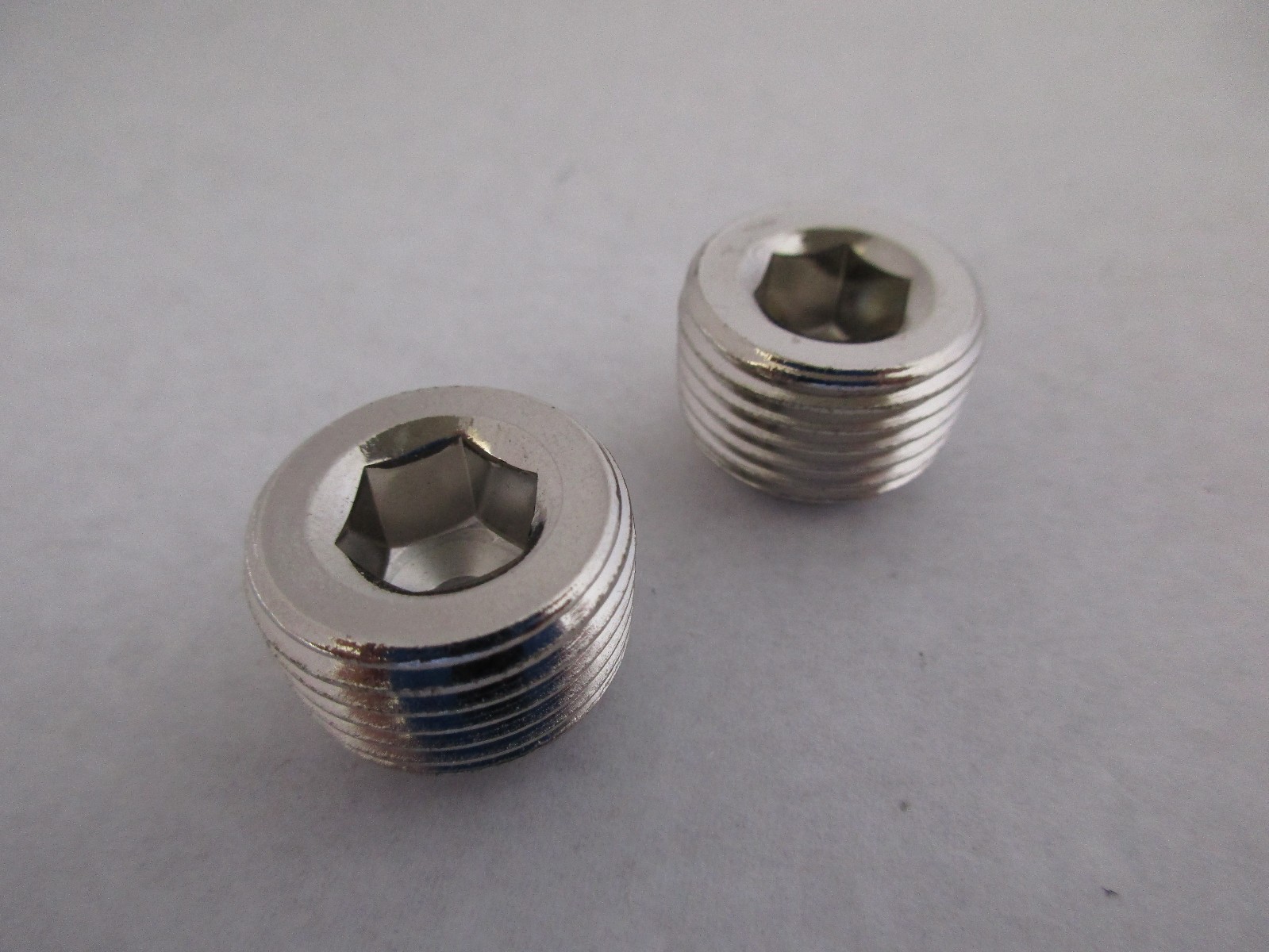 1/2" NPT PIPE FITTING PLUGS CHROME STEEL INTAKE WATER PUMP SBC BBC #4541