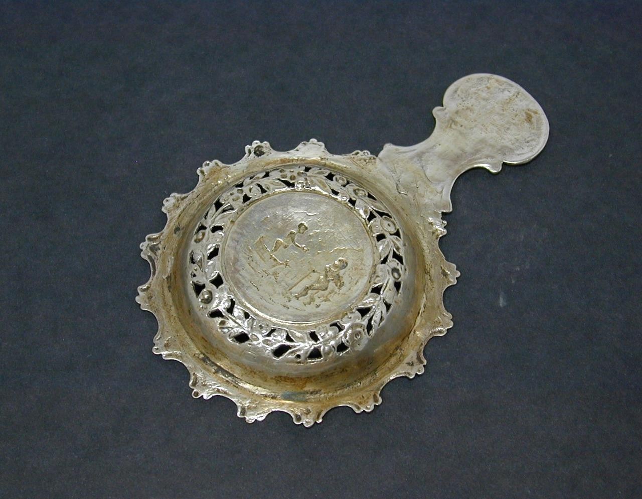 Antique Hanau Fredrich Reusswig 800? Silver Tea Strainer Rococo Repousse Germany