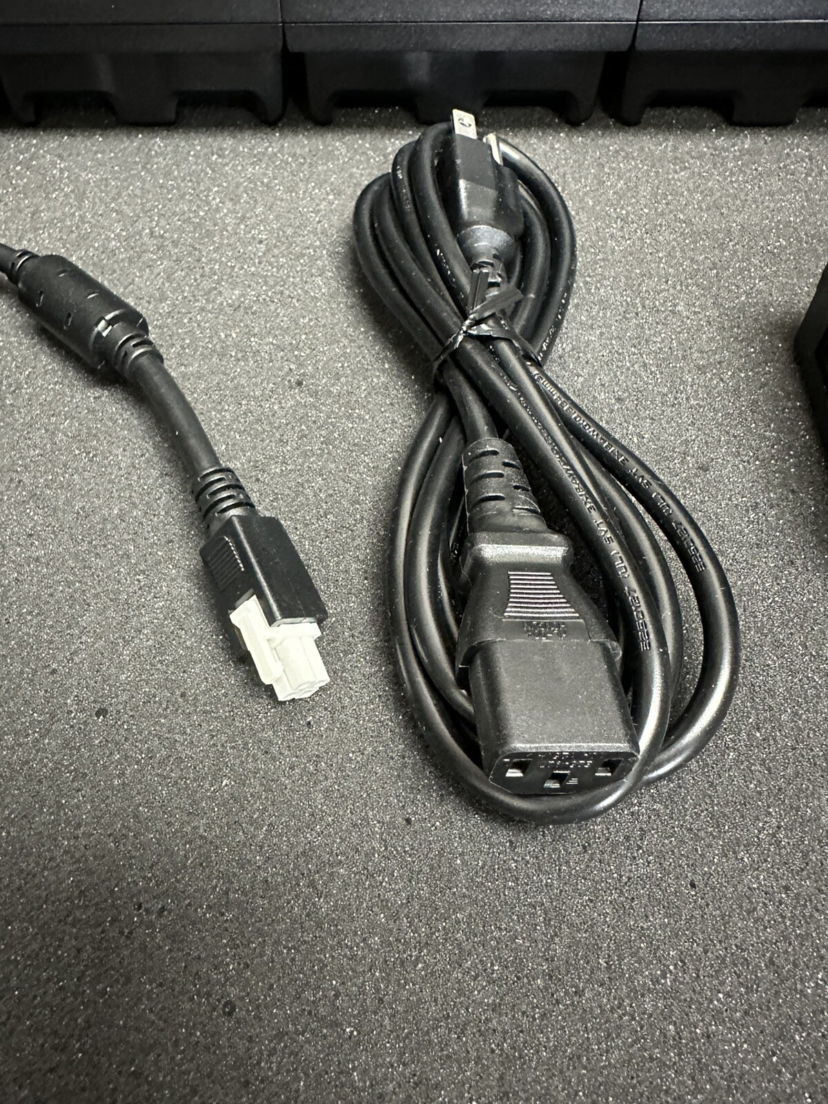 ZEBRA CHARGER SHARECRADLE for RS5100 CRD-RS51-20SCHG-01 20-SLOT w/Power Adapter