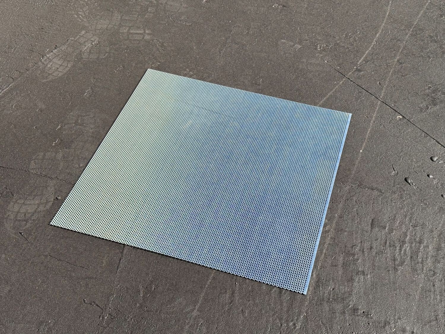 Sandbaggy Perforated Steel Sheet 24" x 24" - Perforated Metal Sheet - 20 Gauge