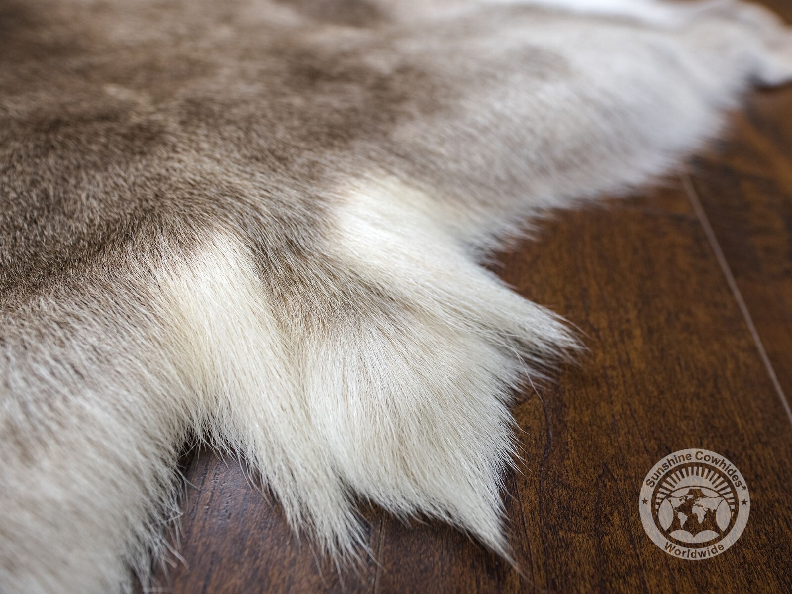 Greyish Genuine Reindeer Hide Rug - Size 3x5'