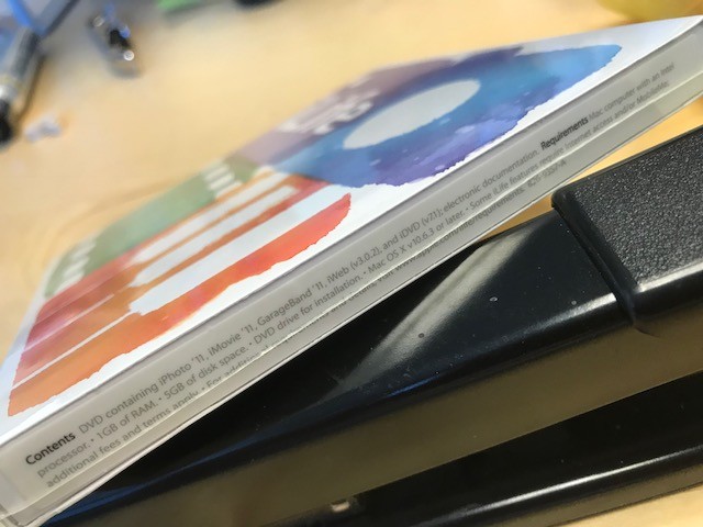 Mac Apple iLife 11 - 1 User Full Version MC623Z/A Macintosh DVD in sealed box