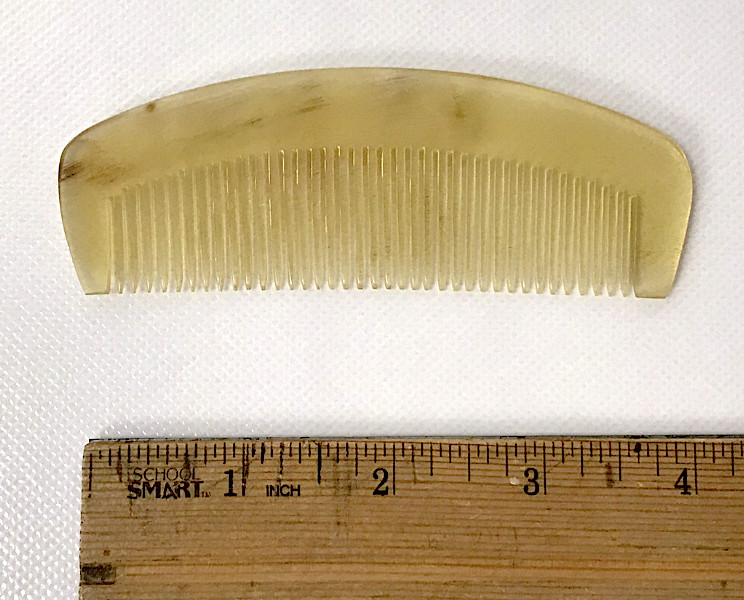 Horn Pocket Comb - 18th & 19th Century Design