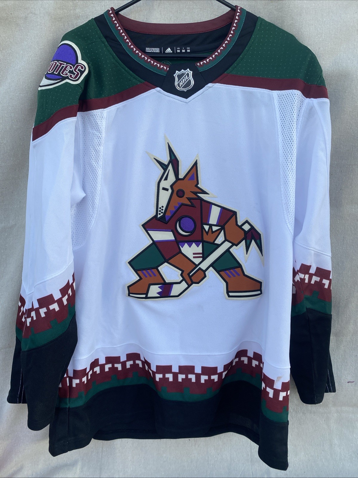 Arizona Coyotes Adidas Primegreen Away Kachina Jersey Size 50 Used ONCE w/ BOX