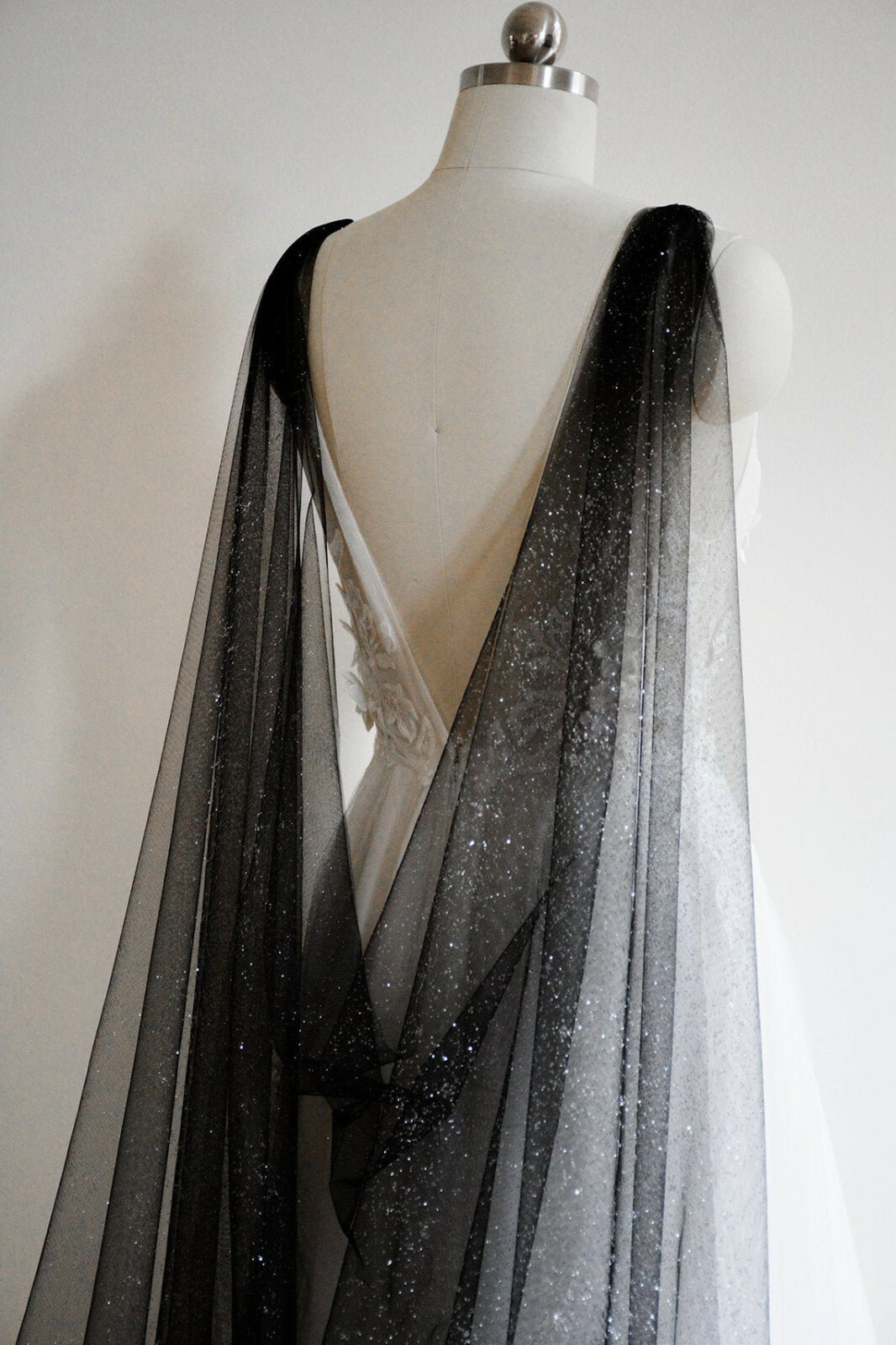 Sparkly Bridal Shoulder Cape Veils Wedding Cloak Black Ivory for Brides Starry