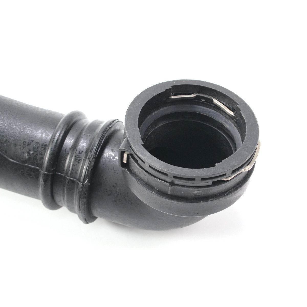 Intercooler Outlet Hose Fits 2016-2019 Chevrolet Cruze 1.4L TURBO 39017739