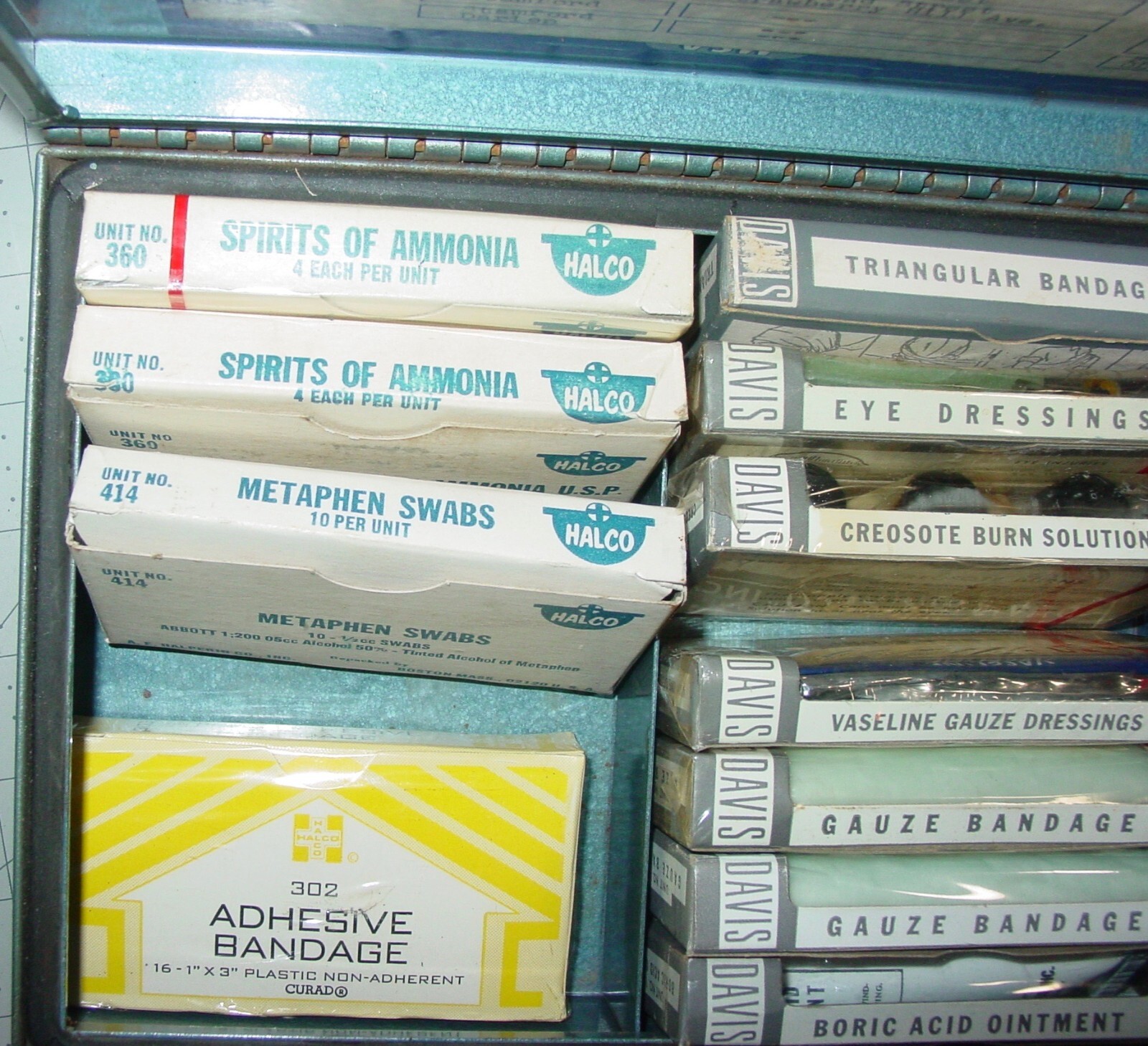 Vintage MSA Mine Safety Power Company Metal Mount First Aid Kit w/Contents USA