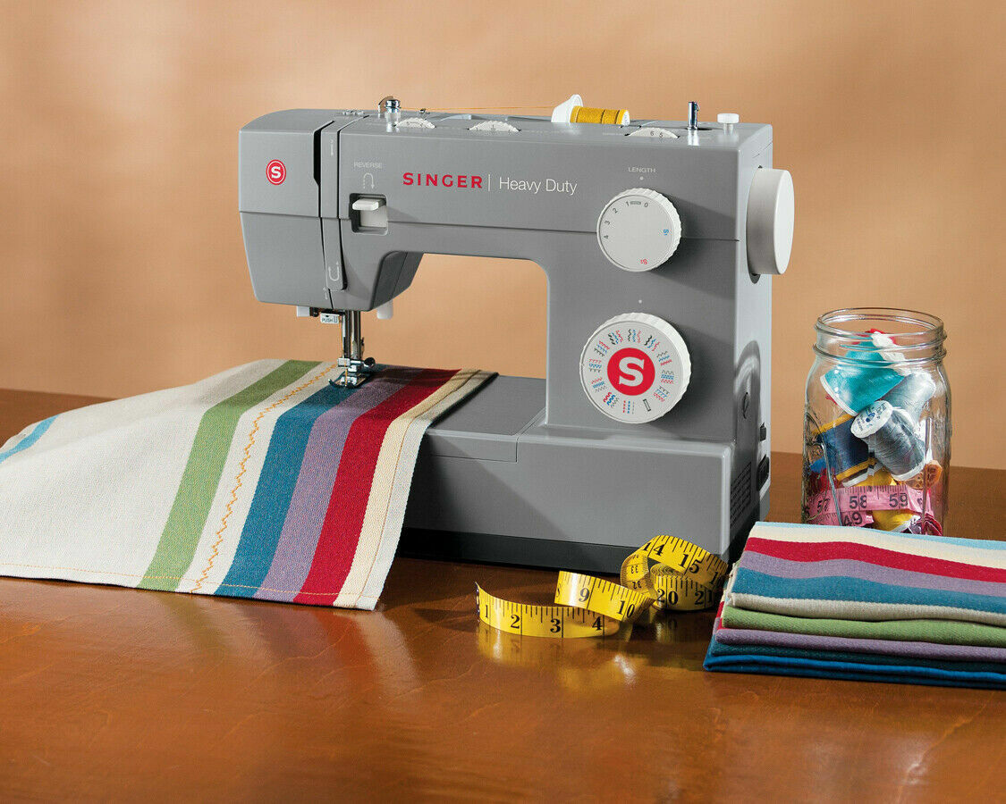 Singer 4432 Heavy Duty Sewing Machine | 32 Built-In Stitches