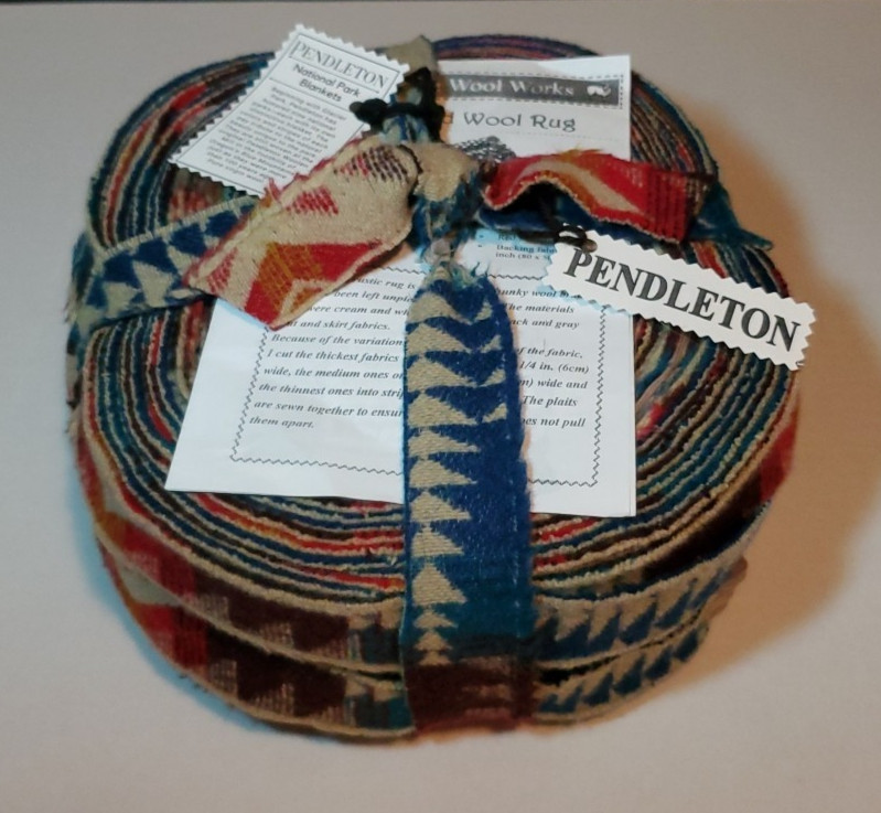 New PENDLETON Authentic WOOL Braid Rug CRAFT Kit +Tags & Instructions WHOLESALE