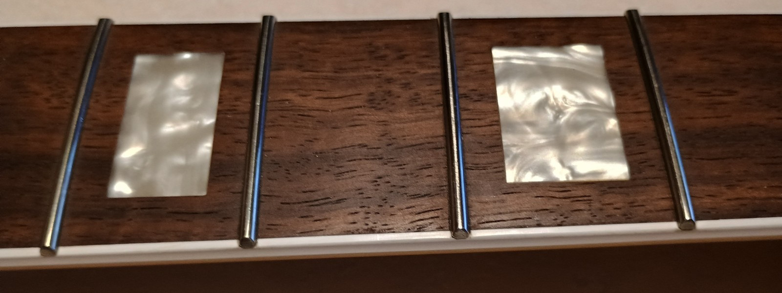 FENDER Squier Paranormal Troublemaker Telecaster Deluxe Neck Laurel Ice Blue