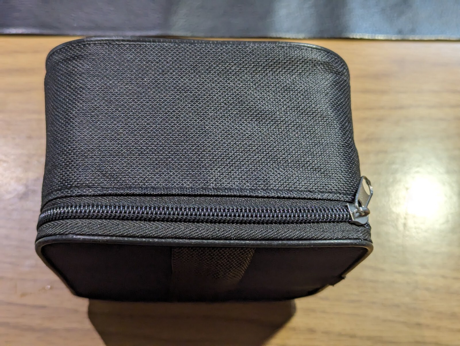 2 Line Laser Level 360° Rotary Cross Line Self Leveling Tool W/Bracket Batteries