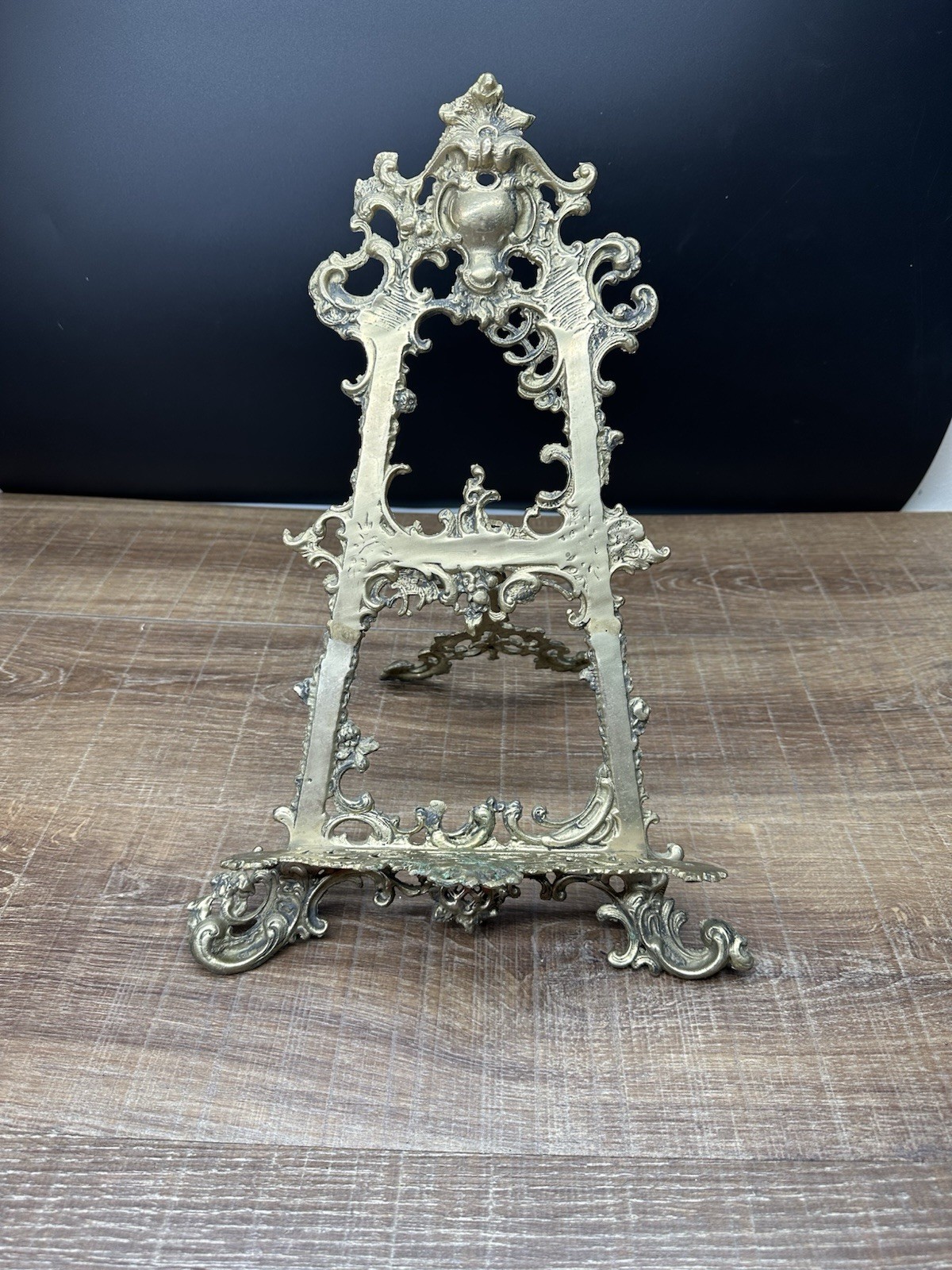 Vintage Rococo Revival Style Polished Brass Table Display Easel Ornate