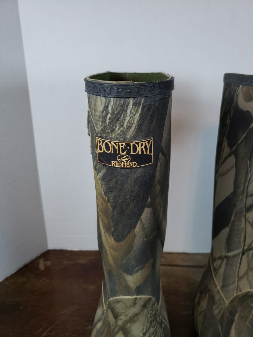 Redhead Bone Dry Realtree Hardwoods Rubber Boots 7 Thinsulate Steel Shank 1000g