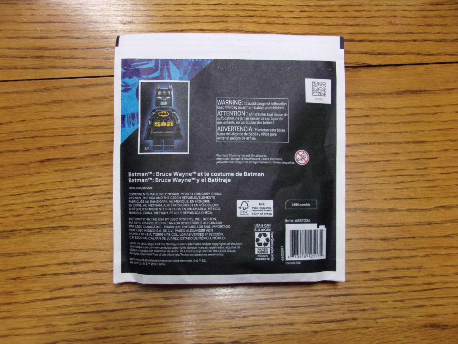 In Hand New 2026 Lego DC 30726 Batman:Bruce Wayne and the Suit Paperbag Set