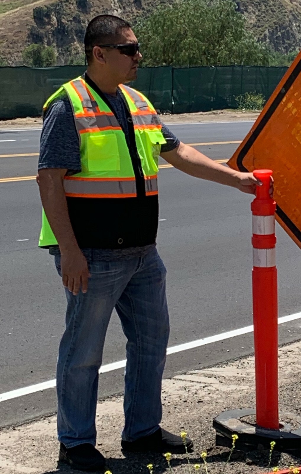 Surveyor Black/ Lime Two Tones Safety Vest, ANSI/ ISEA 107-2015/ Photo ID Pocket