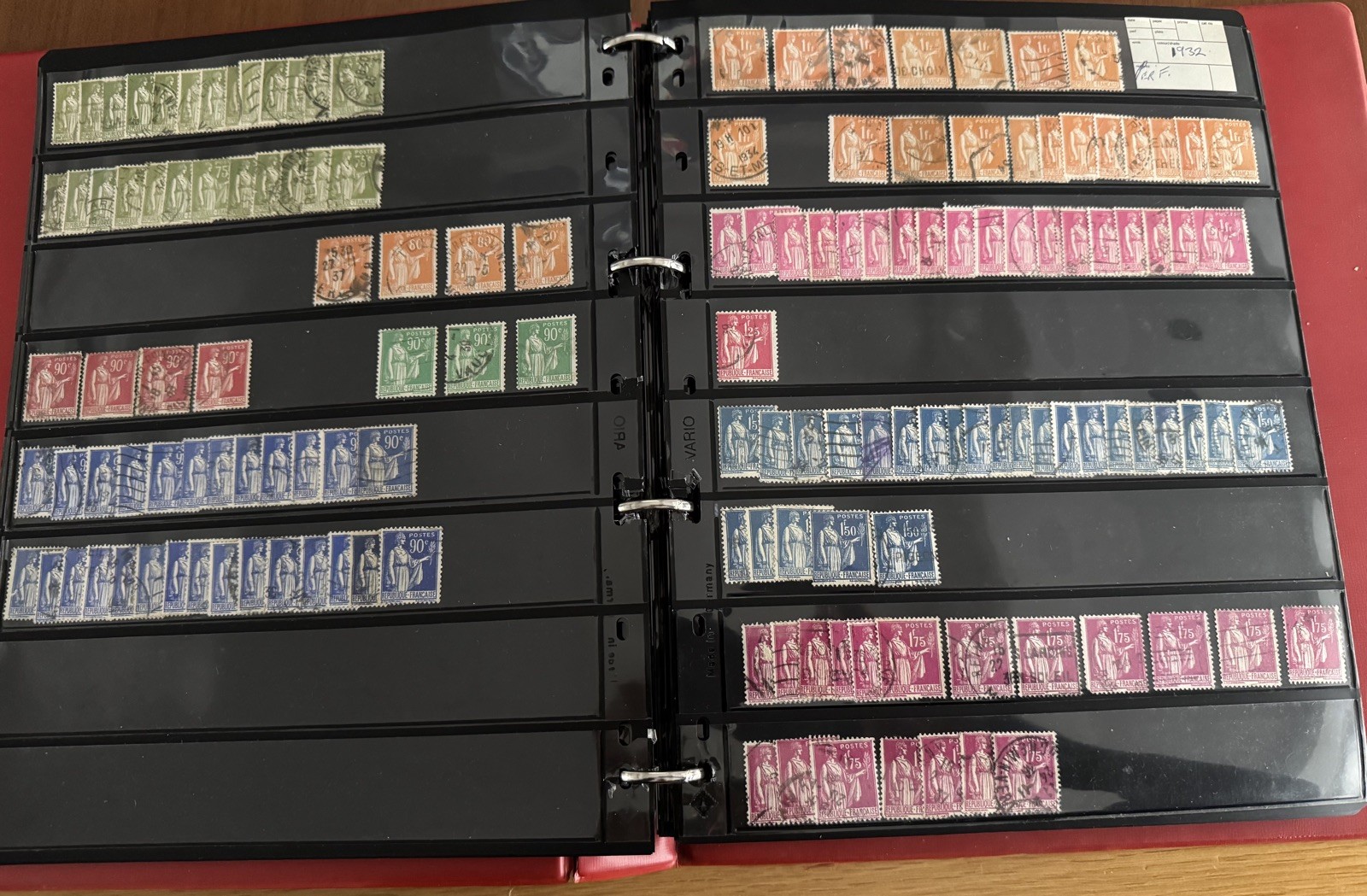 France Stamp Collection With 70 Pages PVC Album 1900-Modern-Some Early Good CV