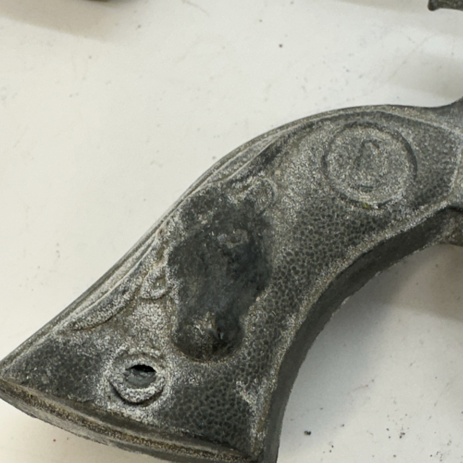 Vintage Bronc Circle D & Daisy Bullseye Cap Gun Pistol Revolver 1950's USA