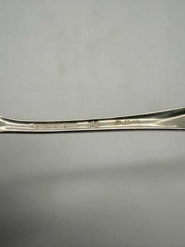 Set of 4 1847 Rogers Bros Daffodil Silver Plate Teaspoons 6"