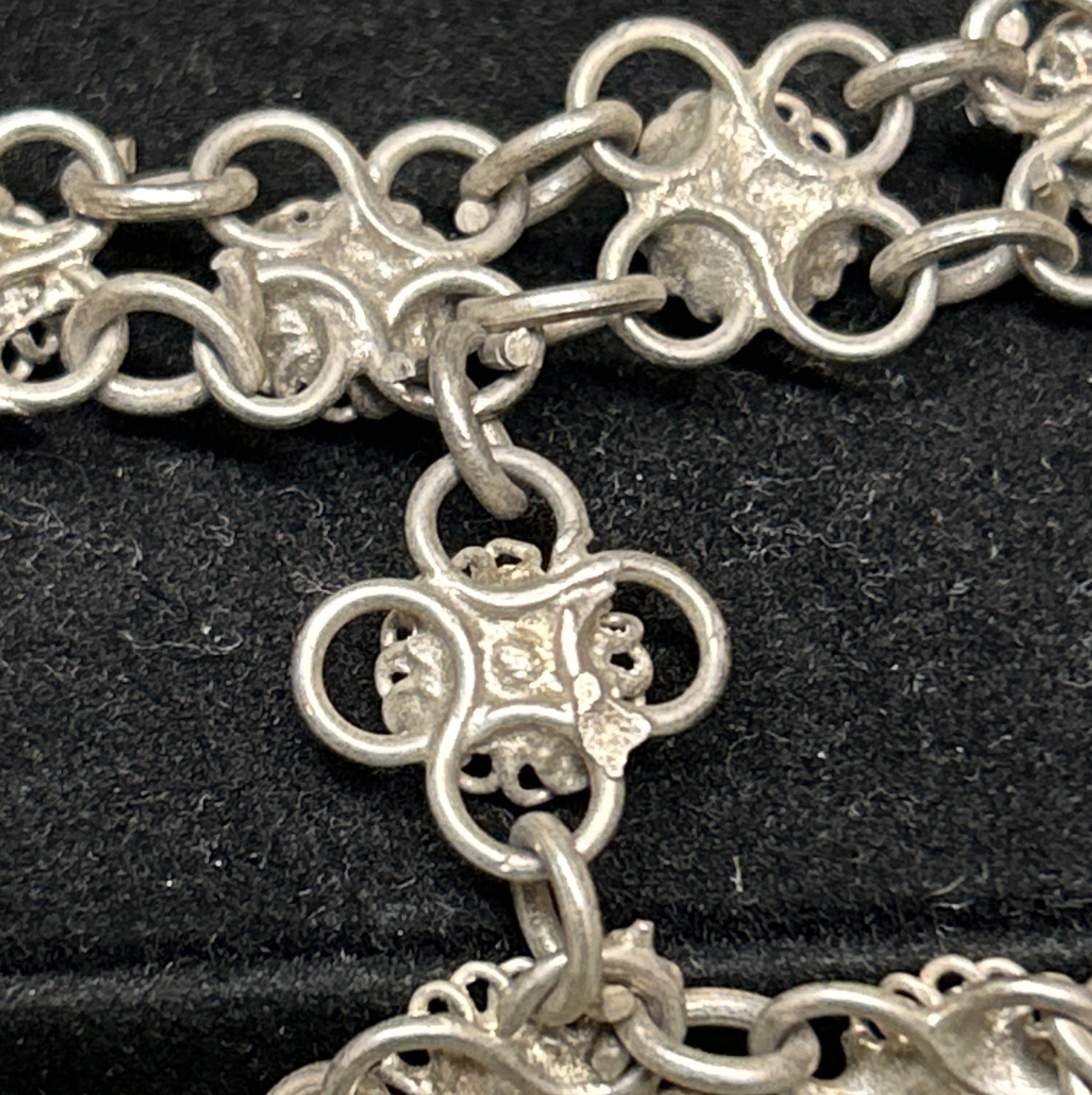 Bedouin Hand Jewelry with Silver Lace-style Harness Arabian Bracelet/Ring UNIQUE