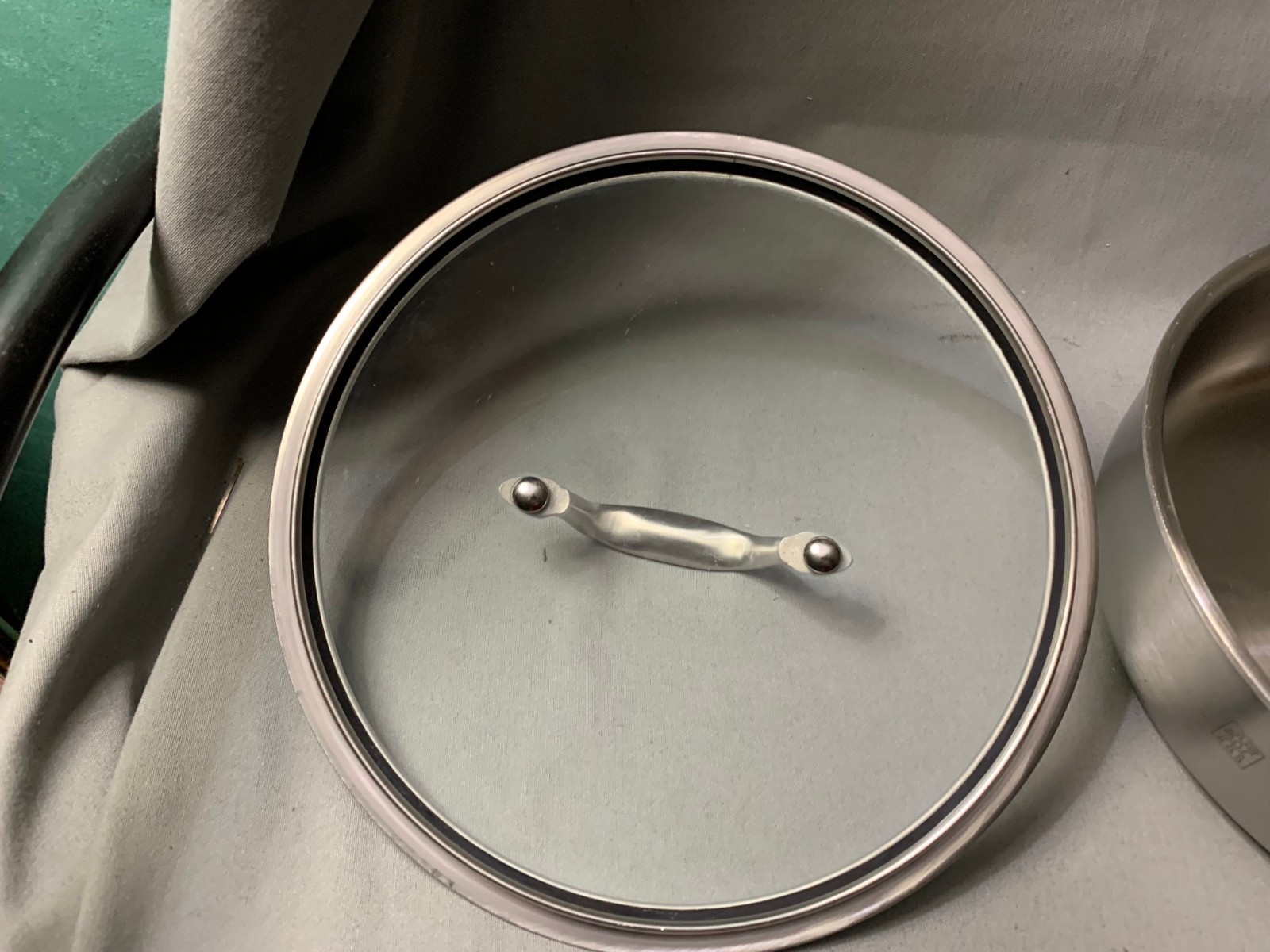 Zwilling J.A. Henckels 10" 3 Ply 18/10 Stainless Steel Skillet Pan w/ Glass Lid