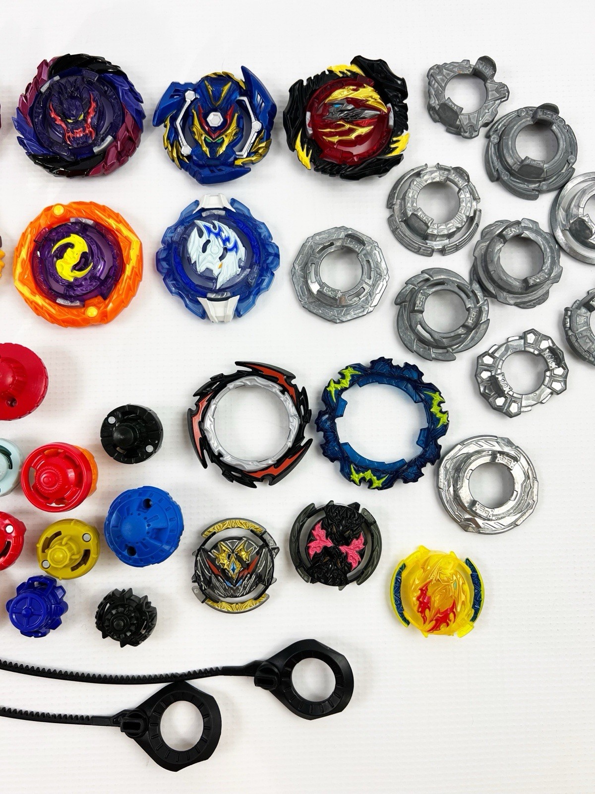 Large Lot of 30+ Beyblades Many Pieces Tops Parts Metal Cords Launchers HASBRO
