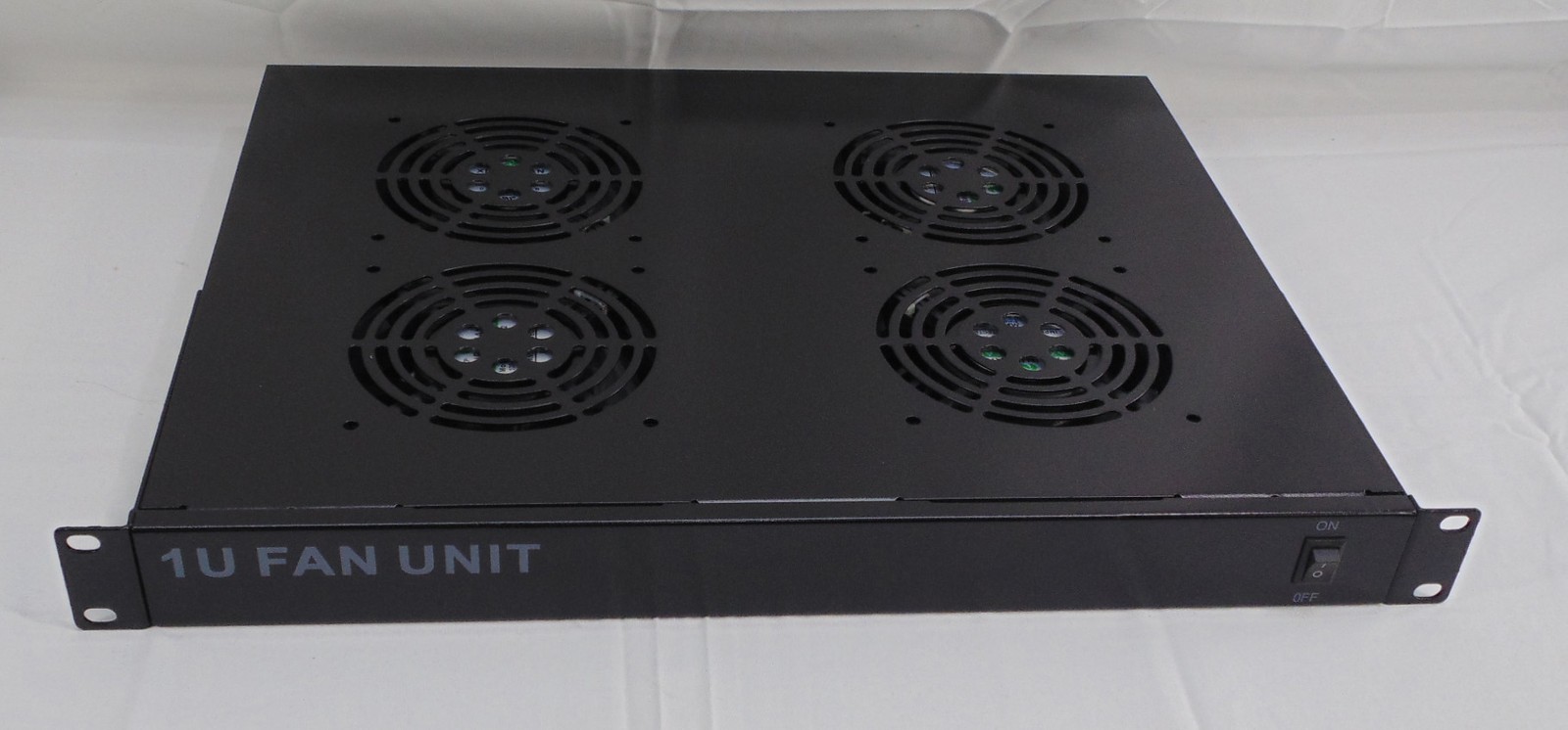 New 1U Rack Mount Server Fan Cooling Unit 4 Fans 700404123 19"