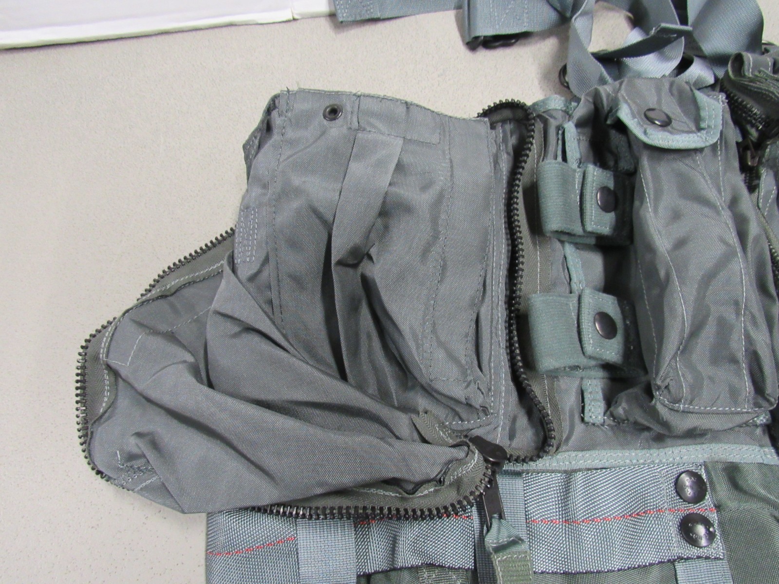 US Navy USMC Aircrew Pilot Survival Vest SV-2B w/ Holster & Knife Sheath NOS