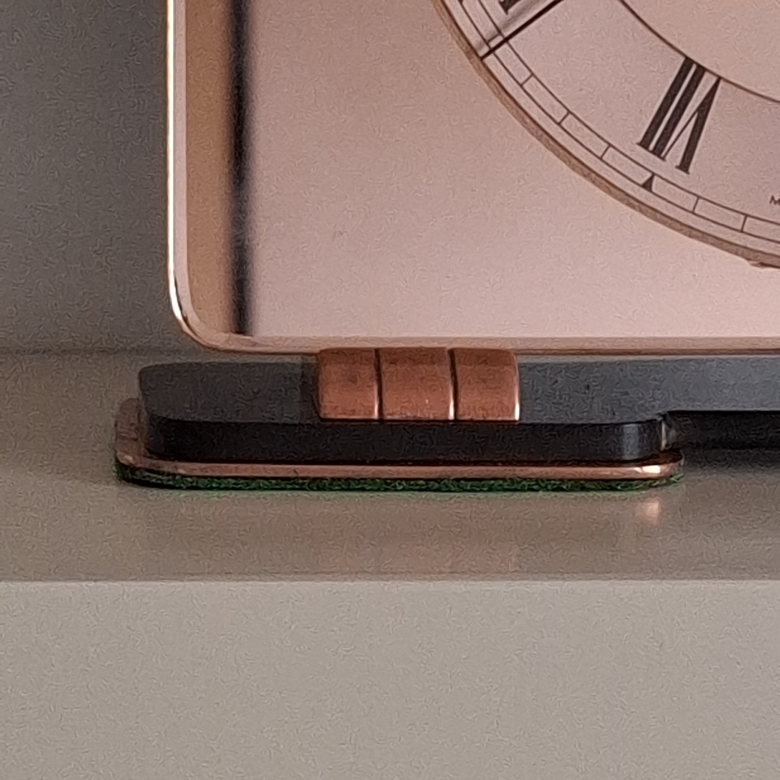 Vintagec Art Deco Peach Glass Smiths Sectric Electric Clock.