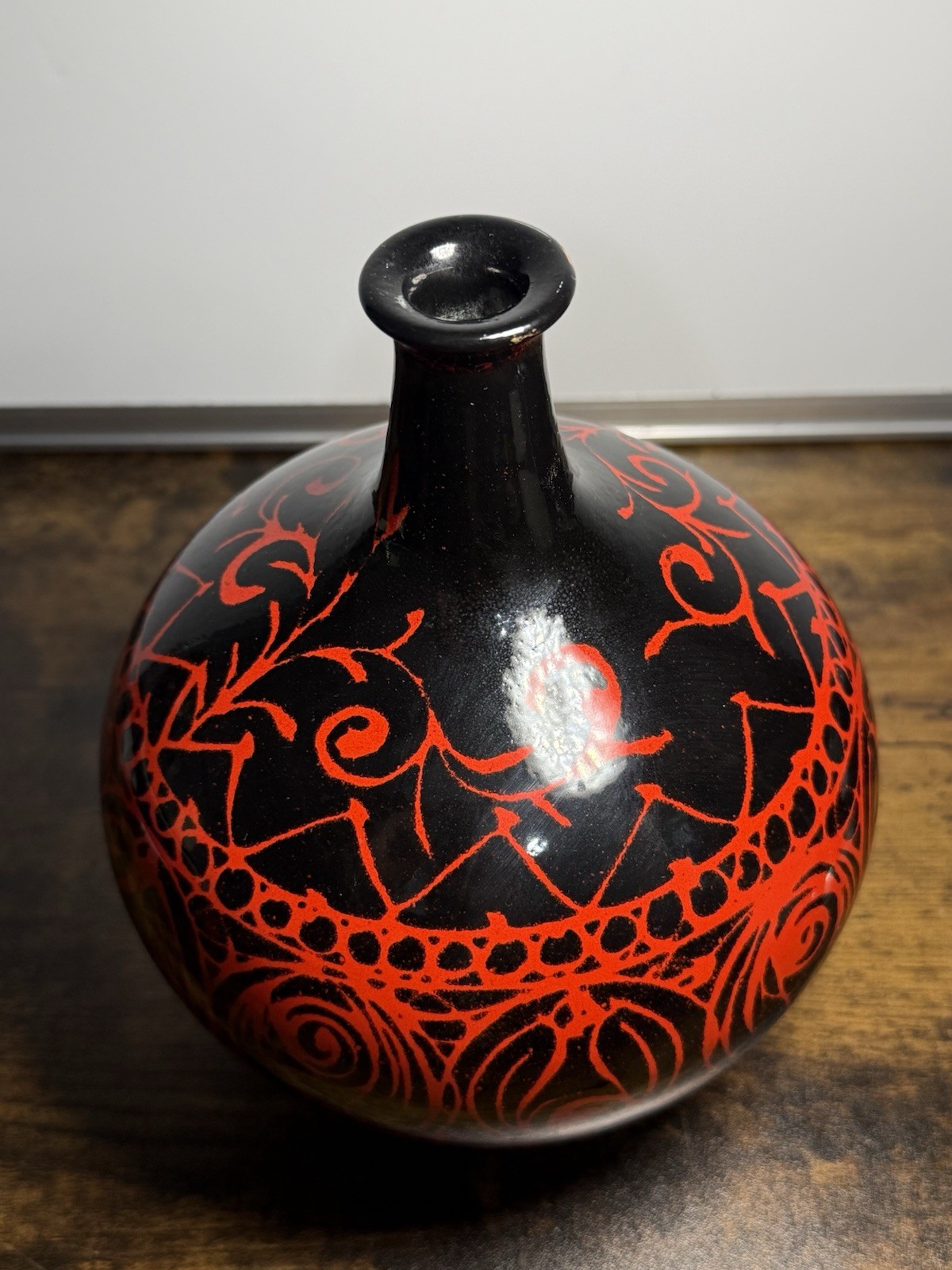 Vintage MCM Raymor Italy Pottery Vase Red & Black Beautiful Pattern MCM - Rare!