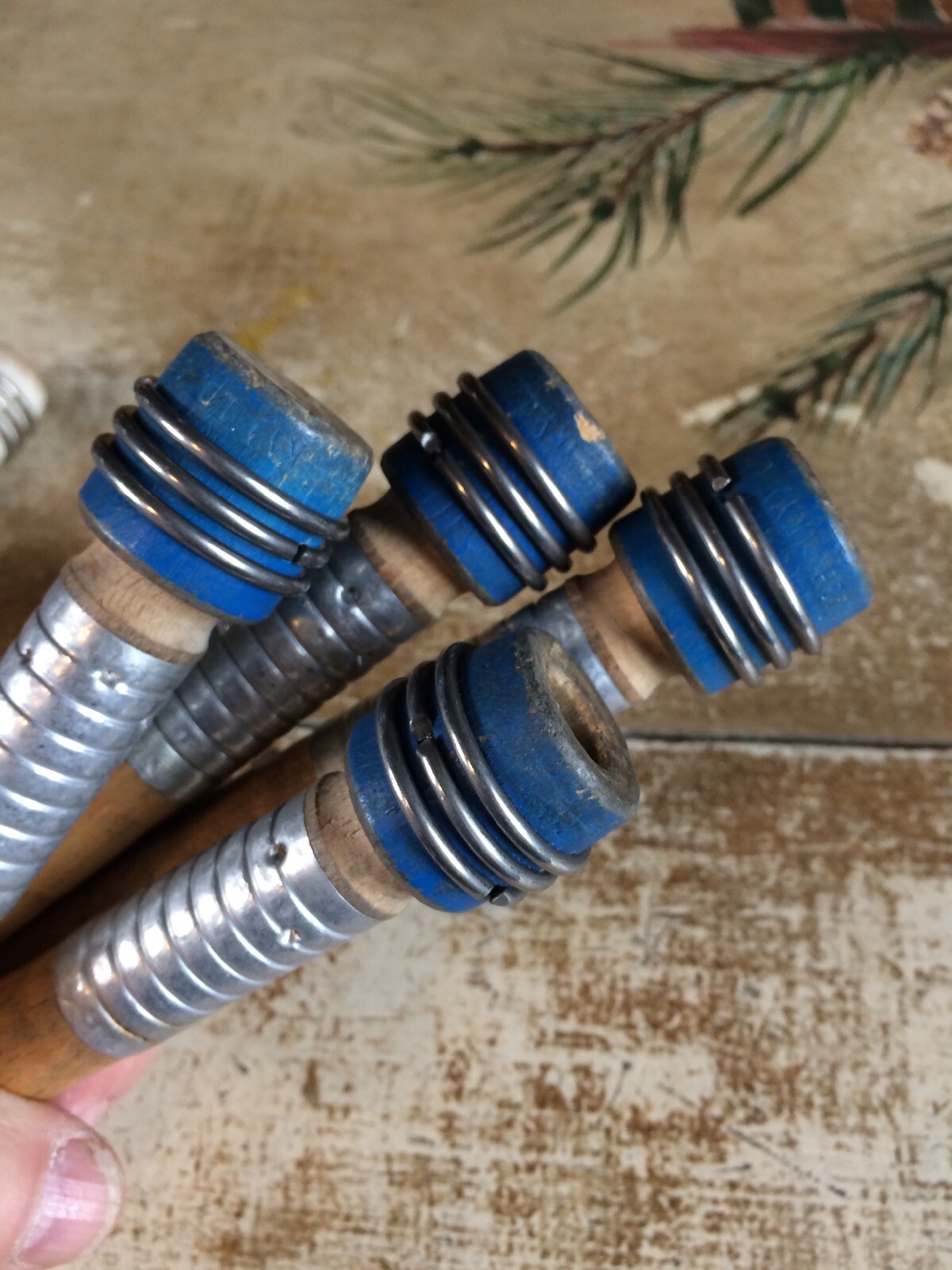 Lot of 12 Textile Mill Wooden Vintage Spools Bobbin Quills 7" Primitive Lot#RWB