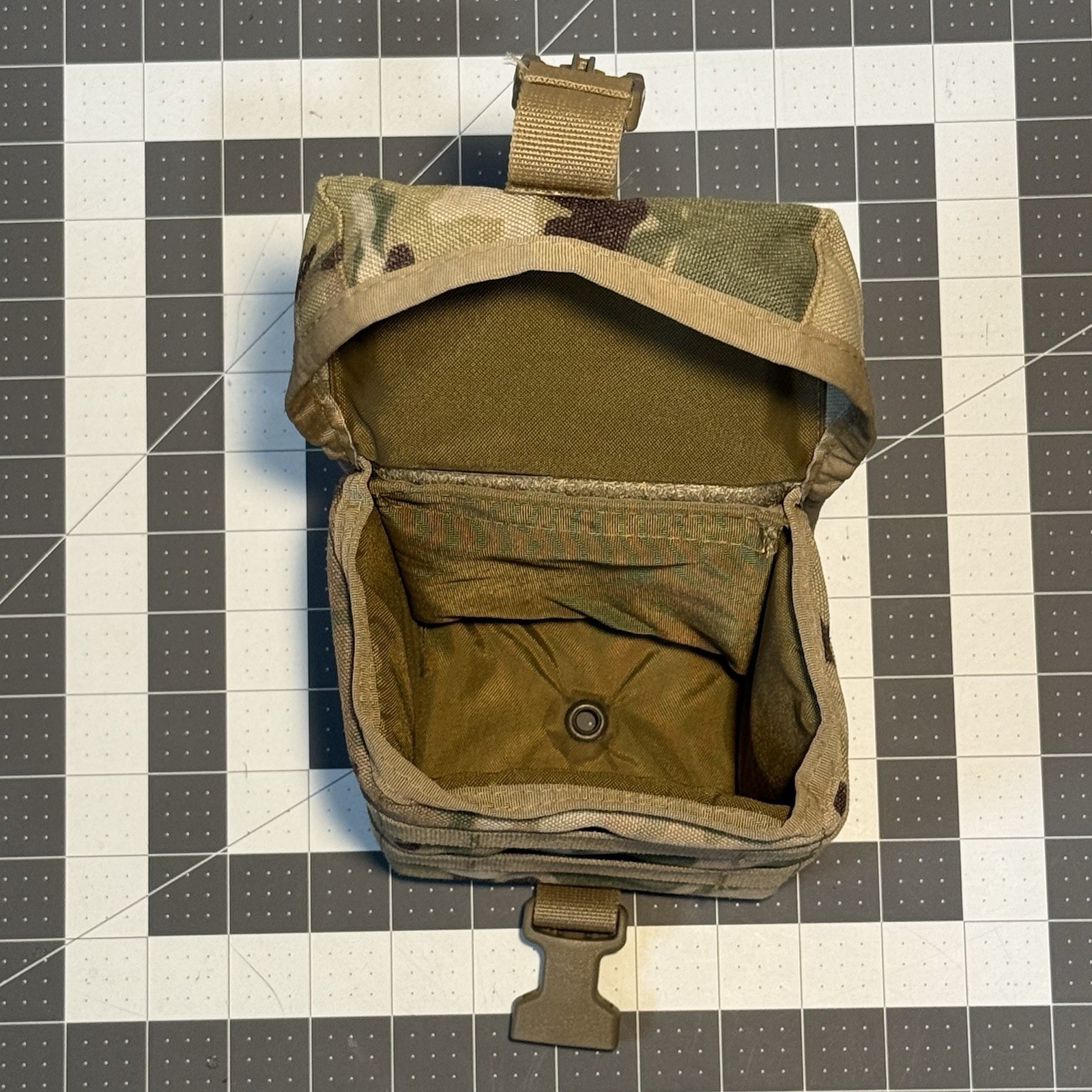 Padded MOLLE NVG Pouch - PVS14 PVS31 Night Vision Device Case Multicam OCP NWOT