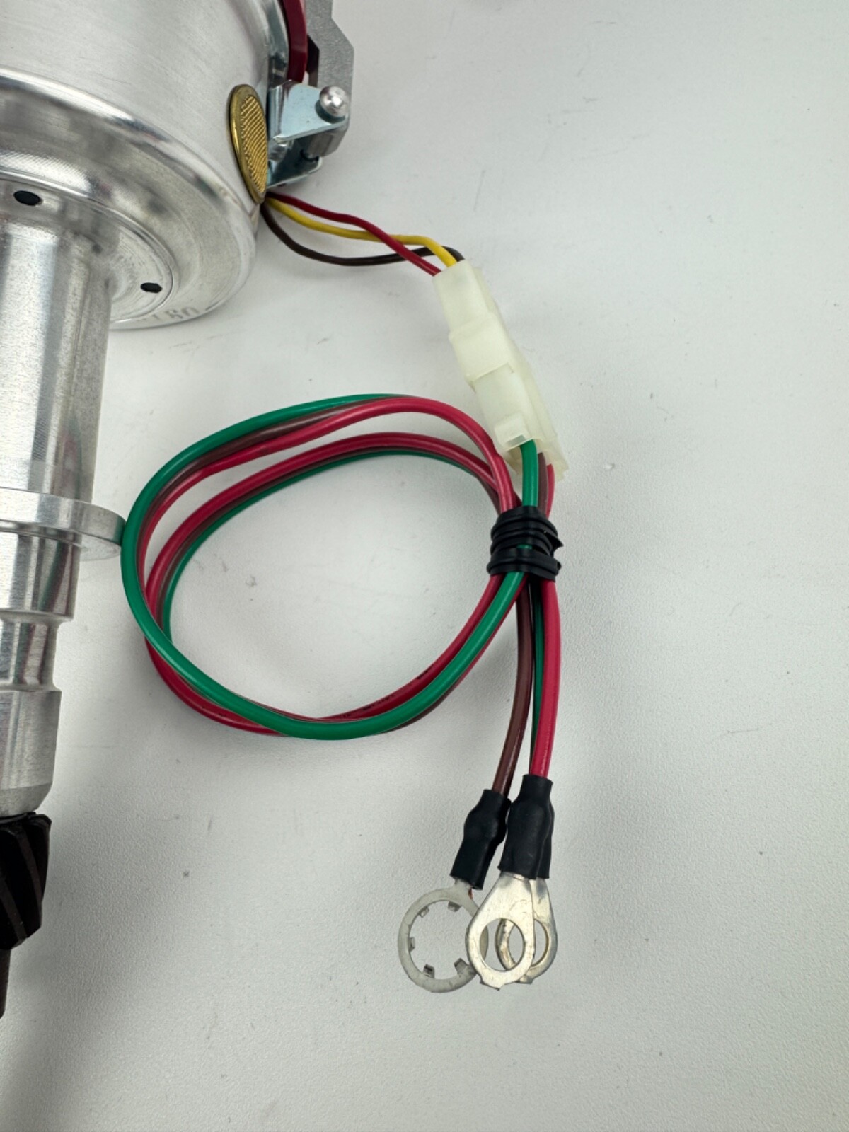 Sierra 18-5486 Marine Electronic Ignition Distributor, Mallory YLM673AV