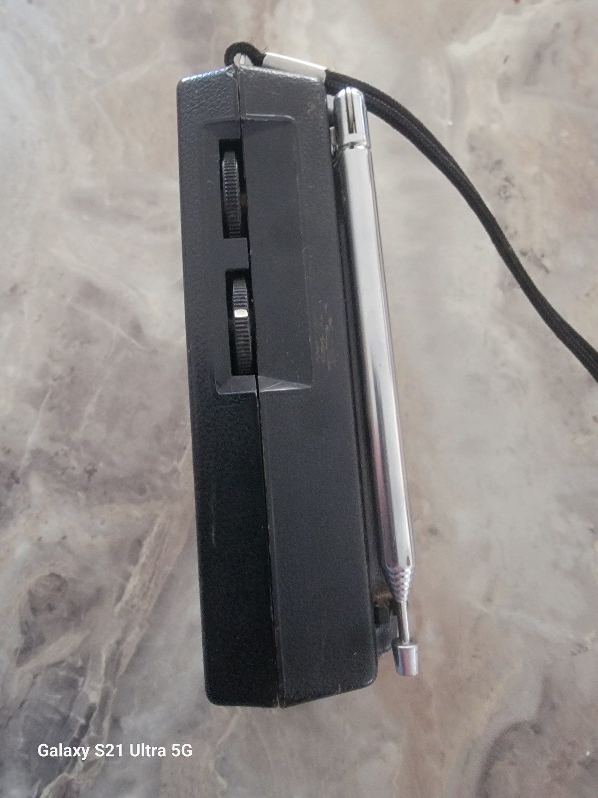 Vintage Transistor Radio- PANASONIC MODEL RF 511 AM/FM- JAPAN- tested & works